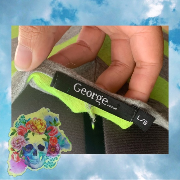 💀 Neon Striped Top - Picture 3 of 4